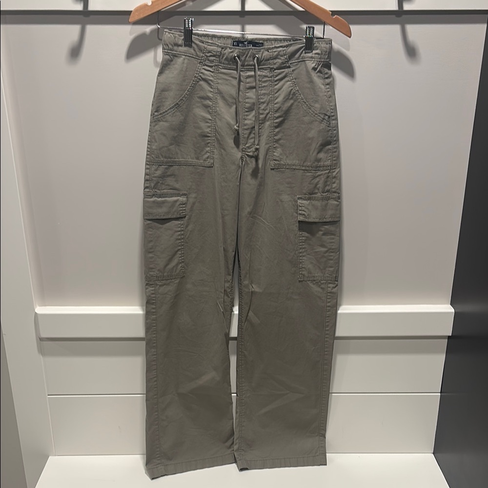 Hollister Cargo Baggy Pants